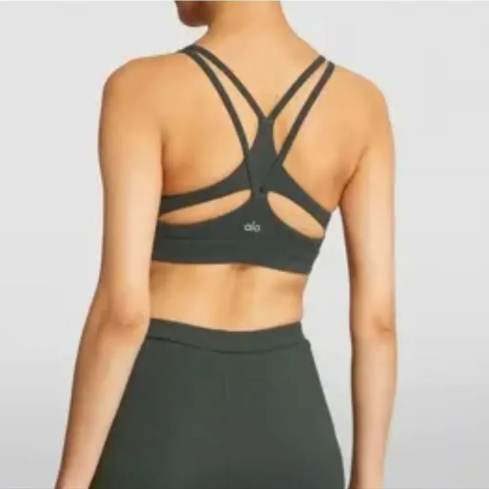 Alo Yoga Airbrush Suspension Sports Bra In Dark Cactus